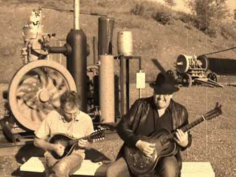 Huge Hot Bulb Engine Blues!! Old school drum machine with 1930's Dobro & mandolin.