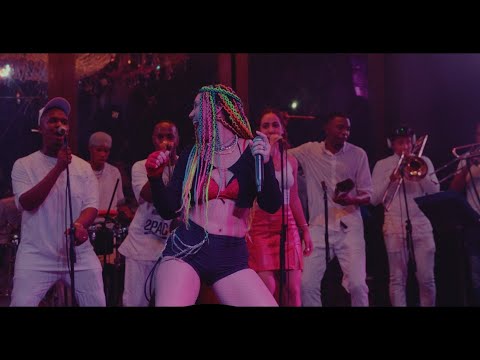 Karmen Muradas - A Puro Dolor (Video Oficial) #SalsaFresh 1.0 #Salsa #salsaromantica