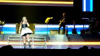 Flat on the Floor - Lauren Alaina  (American Idol top 10 live in Manila 2011)