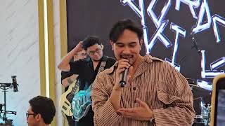 Download lagu Adrian Khalif - Cinta Begini : Nonton Pameran UBS Gold di Pakuwon Mall Yogyakarta. mp3 Download lagu Adrian Khalif - Cinta Begini : Nonton Pameran UBS Gold di Pakuwon Mall Yogyakarta. mp3