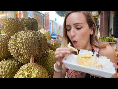 FIRST TIME trying DURIAN fruit! (Bangkok, Thailand)