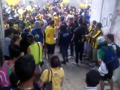 "Señores soy de san cristóbal" Barra: Avalancha Sur &bull; Club: Deportivo Táchira