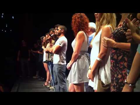 Estreno Malviviendo 3x10 en Sevilla