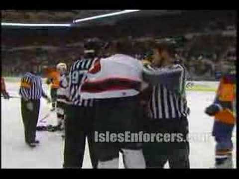 Chris Simon vs Mark Fraser