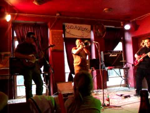 Skaffander - Ból Kolana, Agrafka