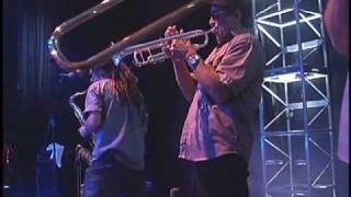 Desorden Publico - El Clon - En Vivo - Teatro Teresa Carreño