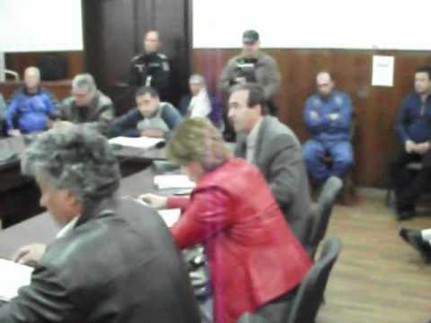Sedinta consiliului local calafat  pII 21 martie 2012_new(00h00m10s-00h08m59s).avi