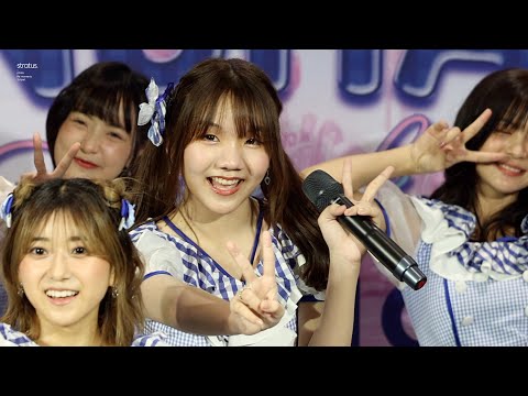 [Focus Cam 4K60p] 231007 Monet BNK48  - Wink wa 3 Kai @ Central Chonburi
