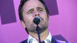 Charles Esten - I know how to love you now