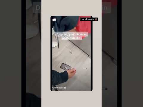 Dropping your phone in 2007 🔋 #shorts