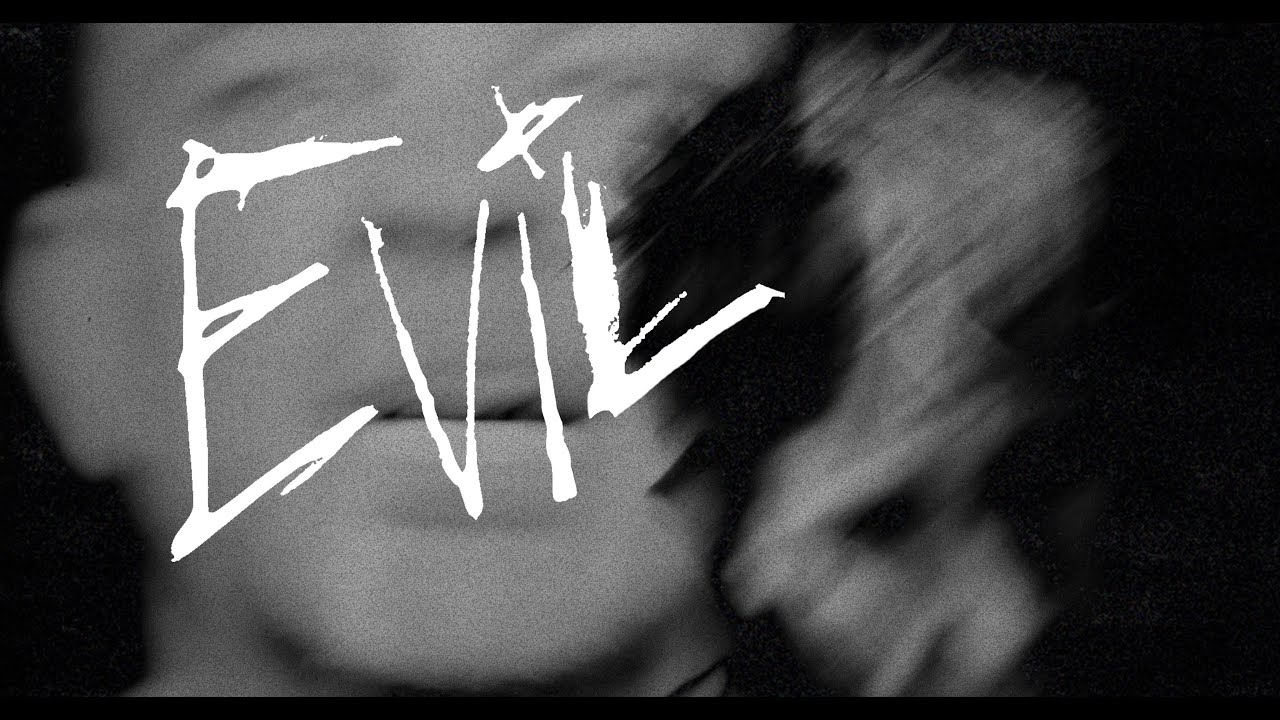 Hollywood Undead — Evil