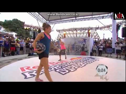 2014 Red Bull Street Style Final Kitti vs Melody