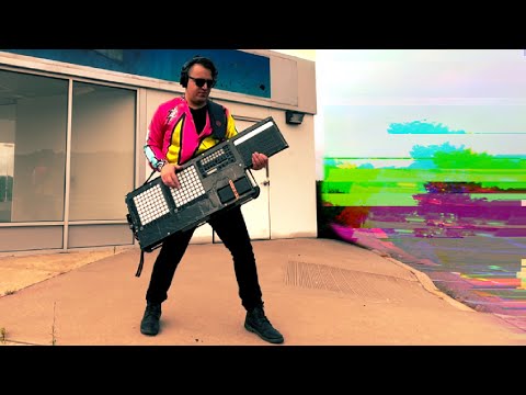 Chromeo feat. La Roux - Replacements (Live Keylluitine Remix)