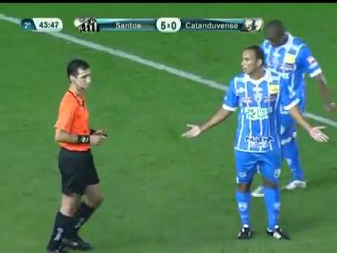 DRIBLE SENSACIONAL DE NEYMAR - Santos 5 x 0 Catanduvense (Paulistão 2012)