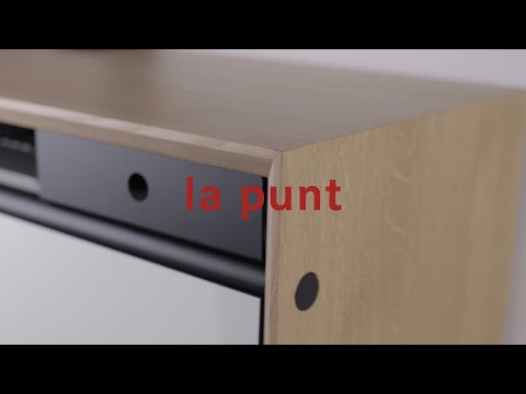 Möbelprogramm La Punt: kompakte und virtuose Verwandlungslösungen für das Arbeiten zuhause