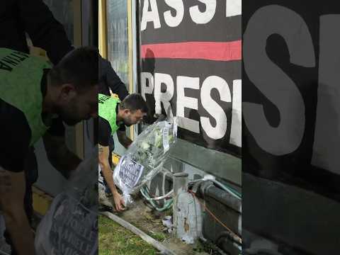 IL GESTO CHE HA FATTO COMMUOVERE IL POPOLO DEL CALCIO #shorts #ultras
