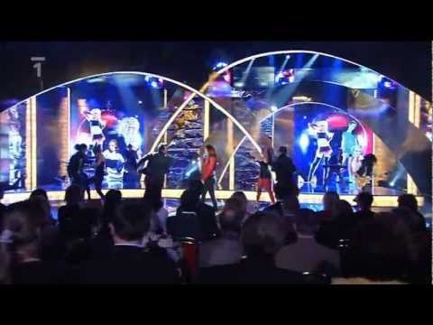 Ewa Farna - Obrazová Víla (Silvestr 31-12-2011)