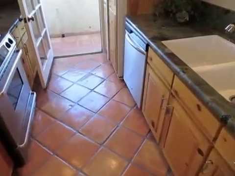 PL4912 - Updated 3 Bed + 2 Bath Condo For Rent (Santa Monica, CA).