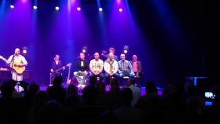 Blof met Peter Heerschop als percussie-instrument