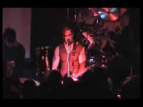 Celldweller - Symbiont/Under My Feet (Live 2003)