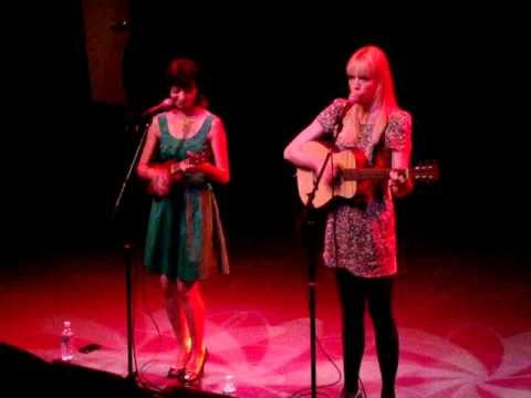 download lagu mp3 mp4 Garfunkel And Oates Denver, download lagu Garfunkel And Oates Denver gratis, unduh video klip Garfunkel And Oates Denver