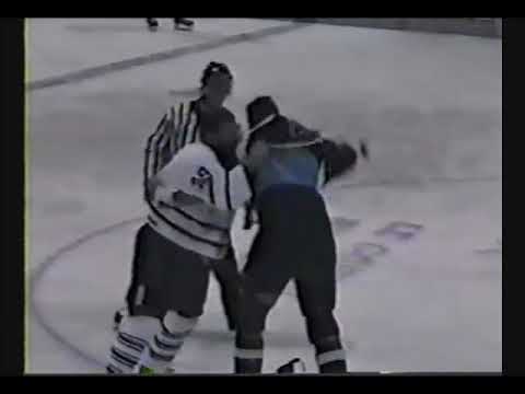 Joel Theriault vs Serge Labelle LHSPQ 26 09 02