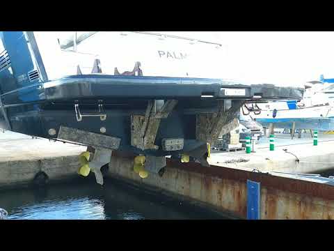 FJORD 48 transport to AMURA NÀUTIC