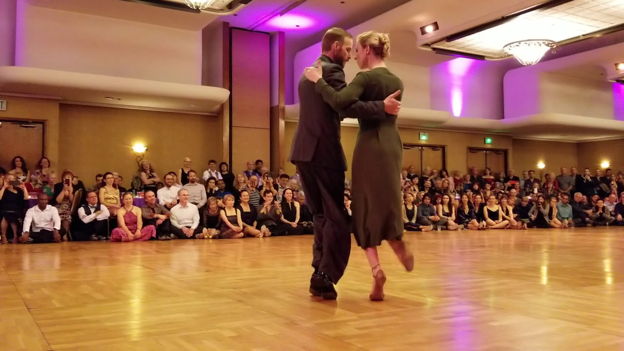 Liz & Yannick Vanhove - performance (2 of 2) at ValenTango on February 23, 2019