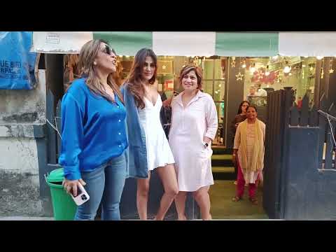Rhea Chakraborty Spotted At Bandra
