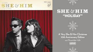 Download lagu She & Him - Holiday mp3 Download lagu She & Him - Holiday mp3