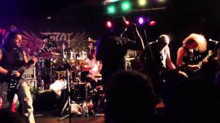 Breed 77 - Blind live