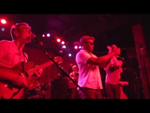 AJ & the Jiggawatts live at Mercy Lounge (2014)
