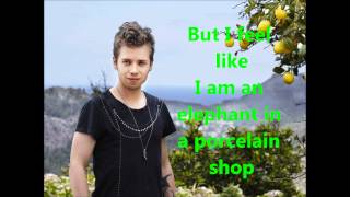 Mads Langer - Elephant / Lyrics