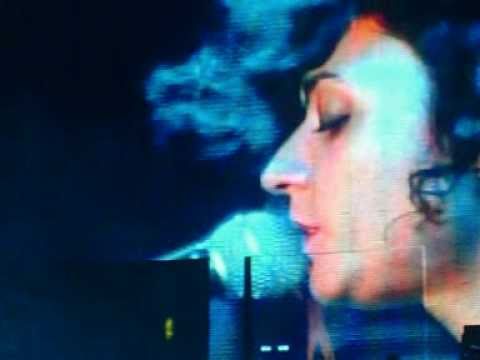 Carmen Consoli &Claudio Baglioni L'ULTIMO BACIO O'SCIA' 2010 Lampedusa 29.09.10