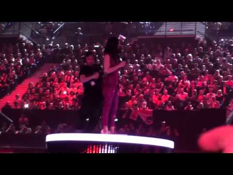 ESC2015 Conchita Wurst Flies in Vienna