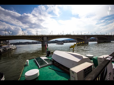 Garay b2b2 Add2Basket closing, Dandy & Chriss Ronson start playing @ The DEBUT FriendSHIP