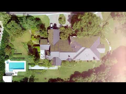 Exclusive 950 m² Residence with Golf Course Views