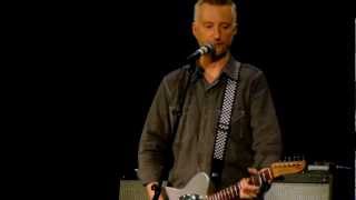 Billy Bragg, &quot;Tomorrow&#39;s Going To Be A Better Day&quot; (With long intro)