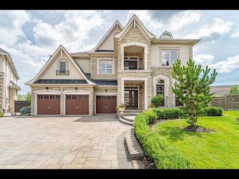 Home for sale at 14 Vespahills Crescent, Brampton, ON L6P 2V1