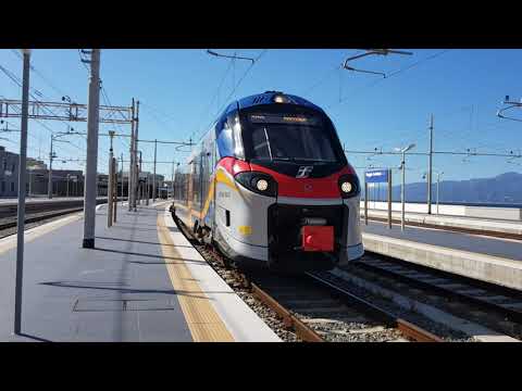 Treno Regionale Pop ETR 104 043 Regionale 21794 Reggio di Calabria Centrale-Rosarno