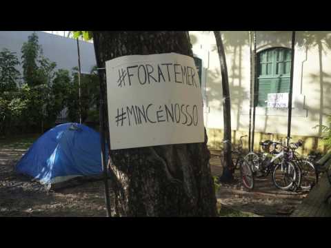 12 capitais têm ocupação contra extinção do MinC