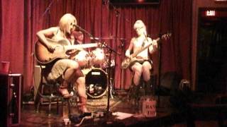 Lauren Ellis, Lynne Davis, and Edward Flores at Strange Brew 8/29/2012