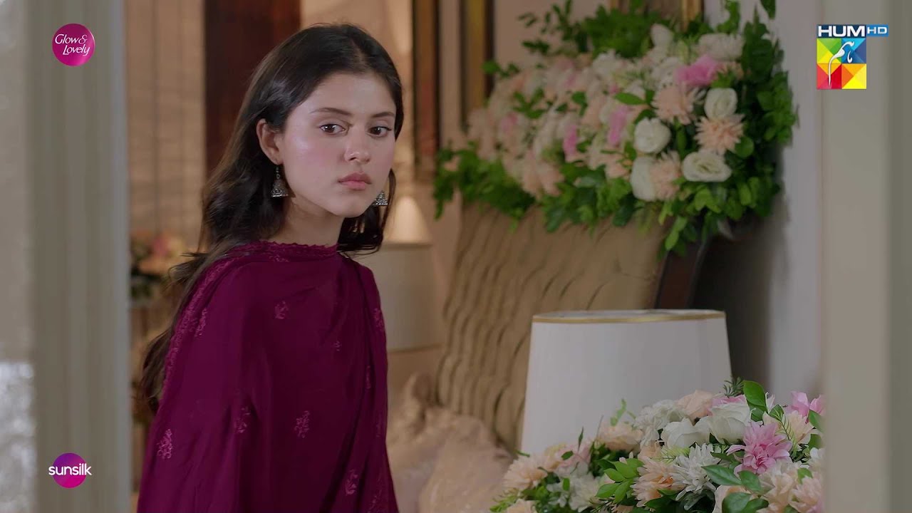 Shadi Ke Pehli Subha Hi Larki Ko Pata Chala Ke....! #khwabonmeinmili - HUM TV