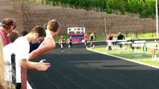 preview picture of video 'Boys 400M Run, GA Region 6AAAAA 2011'