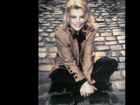 Iveta Bartošová - JSEM KLIDNÁ