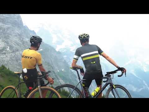 SCOTT Addict 10 disc 2019: Bike Review