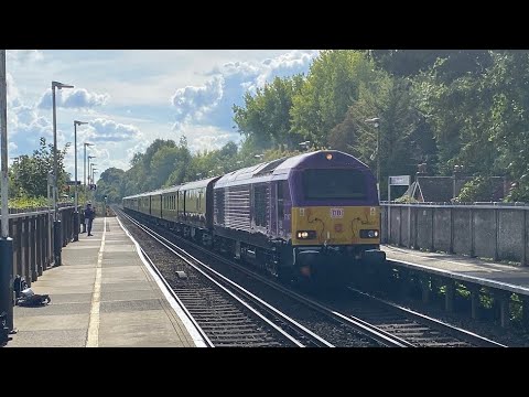 DB cargo uk class 67007 passes shawford with tones