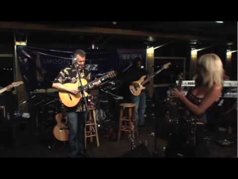 Peter White & Mindi Abair perform "Smile" - The Smooth Cruise Series 2009