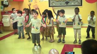 Elliot Viens Graduation Chanson Doigt