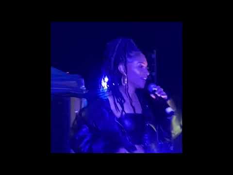 Walshy Fire & Naomi Cowan